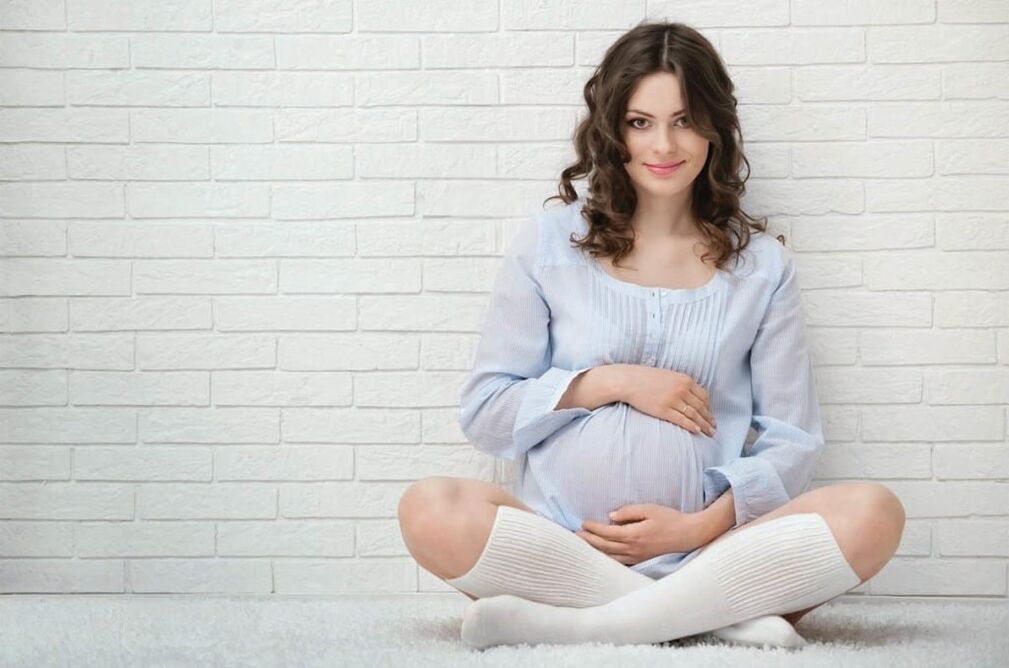 Pregnant girl